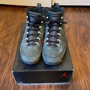 Air Jordan 9